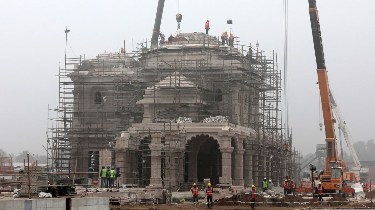 Fotky: Indie otevře svůj „Vatikán“ a popudí místní muslimy